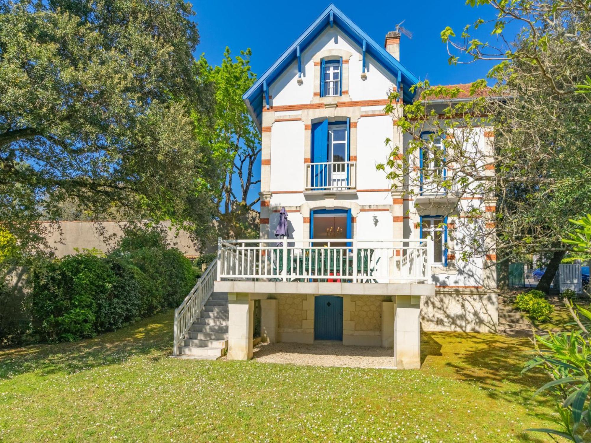 Holiday Home Jeanne D'Arc-1 By Interhome Сен-Пале-сюр-Мер Экстерьер фото